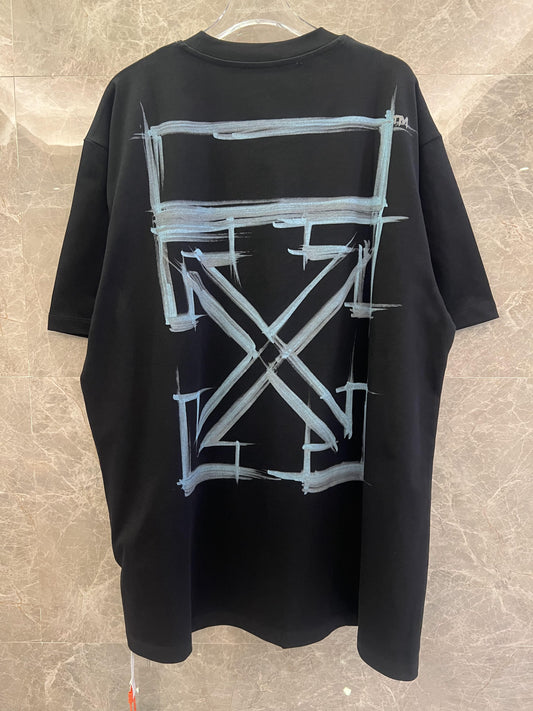 Camiseta com estampa de flechas pretas com pinceladas Off-White™