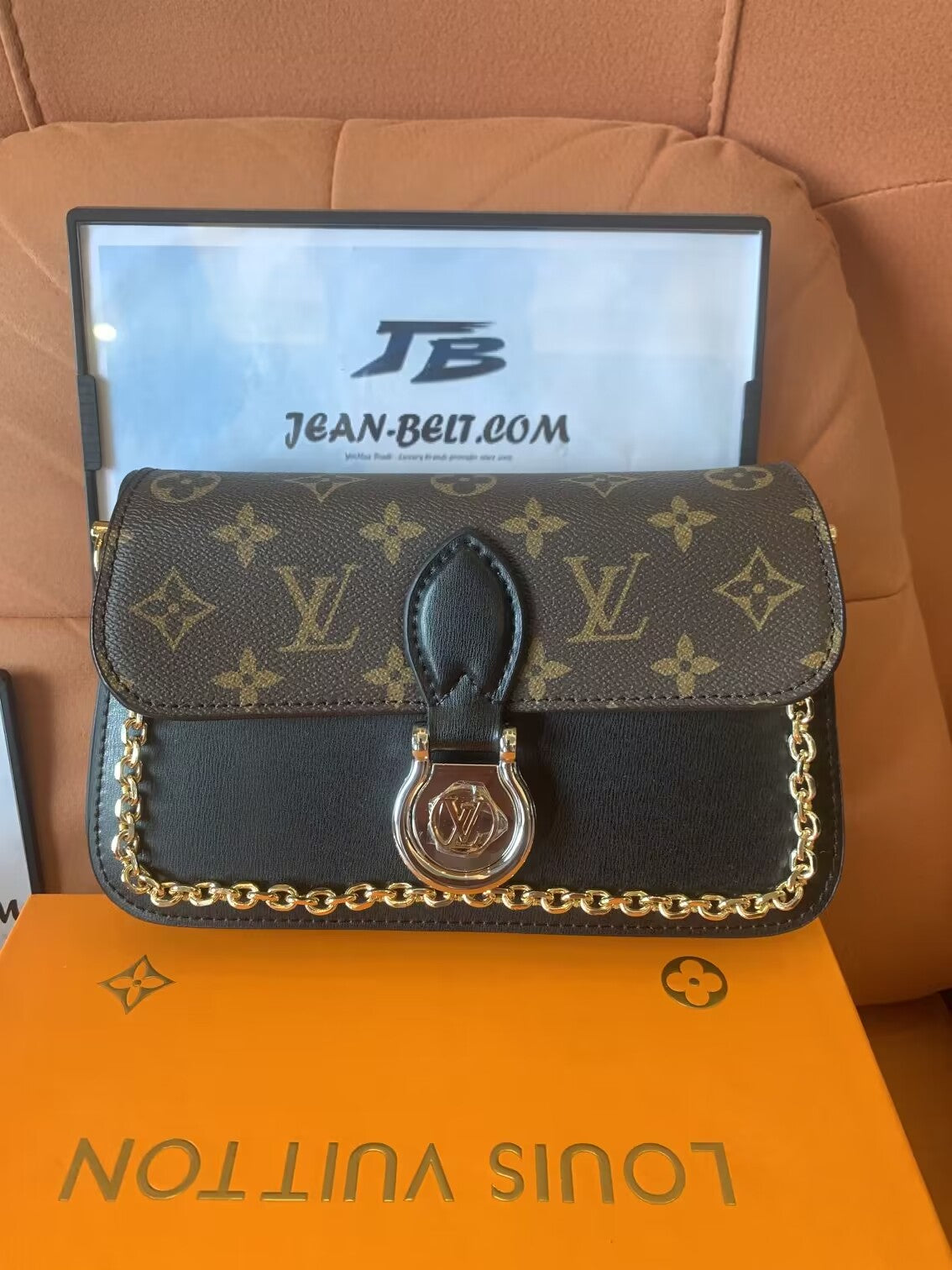 Louis Vuitton neo saint cloud monograma em marrom