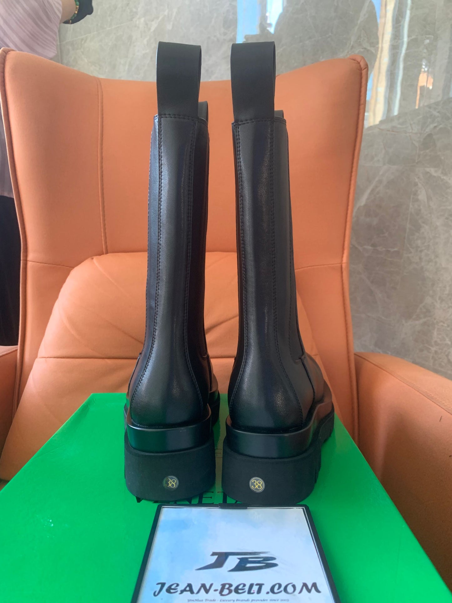 Bottega Venata Chelsea Boots Black