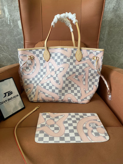 Bolso de tela Neverfull de Louis Vuitton