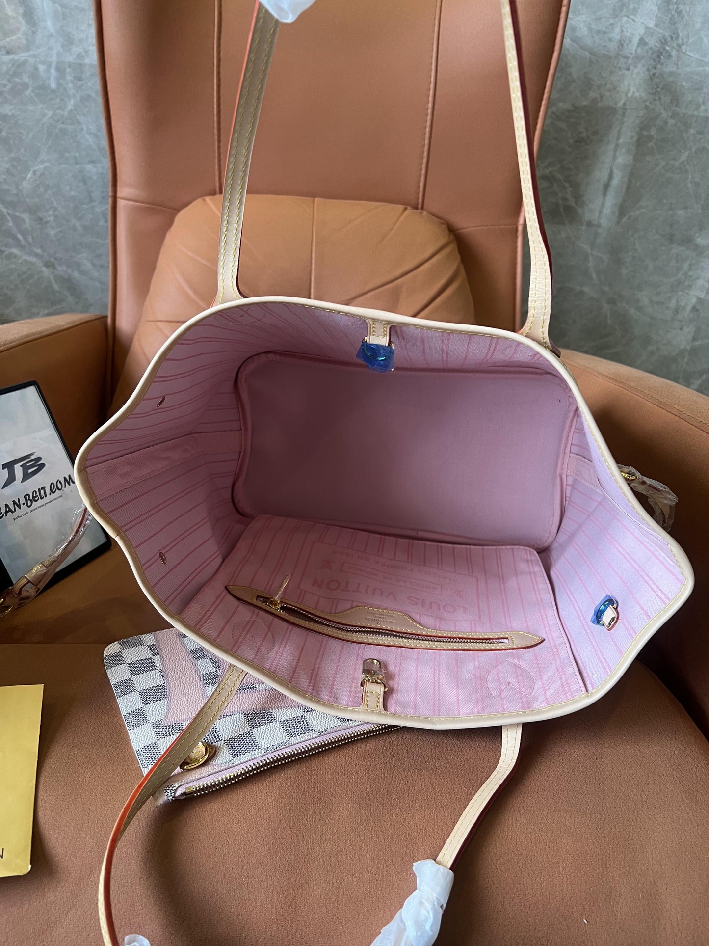 Bolso de tela Neverfull de Louis Vuitton