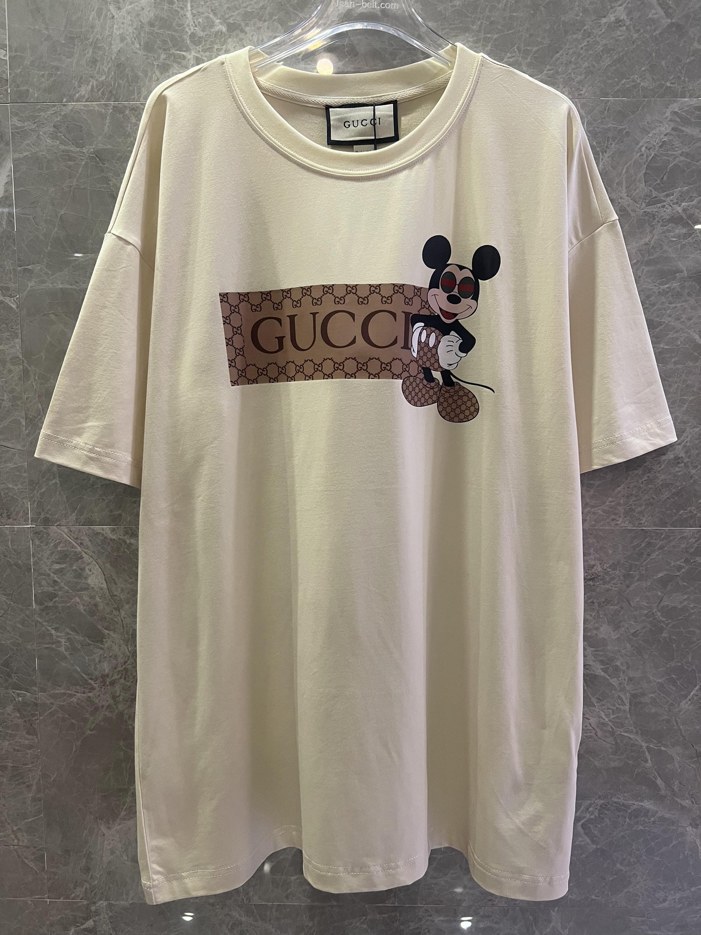Camiseta bege do Mickey Mouse da Gucci