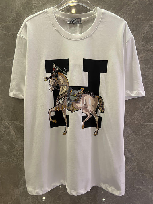 Camiseta blanca con estampado de caballos de Hermès Paris