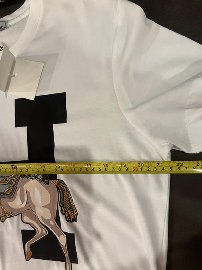 Camiseta branca com estampa de cavalo da Hermès Paris