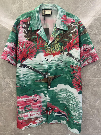 Camisa de manga corta con estampado tropical "Love Parade" de Gucci
