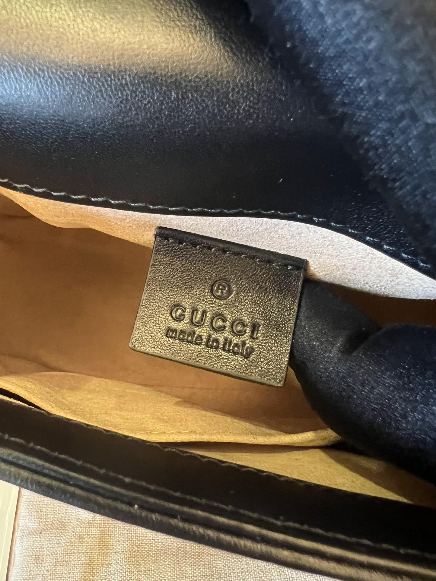 Sac à main Gucci marmont noir