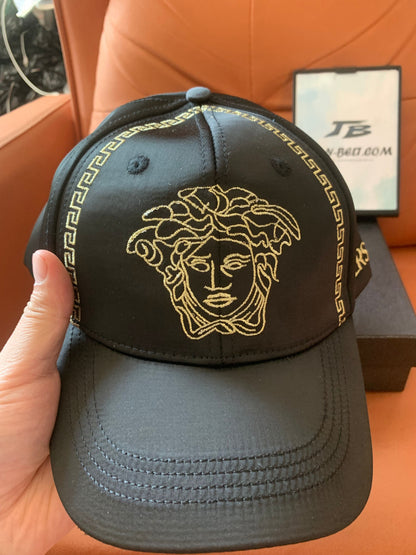 Boné de beisebol preto Versace