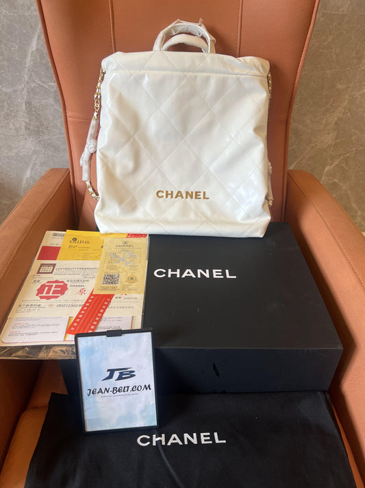 Chanel 22 Leather Handbag White
