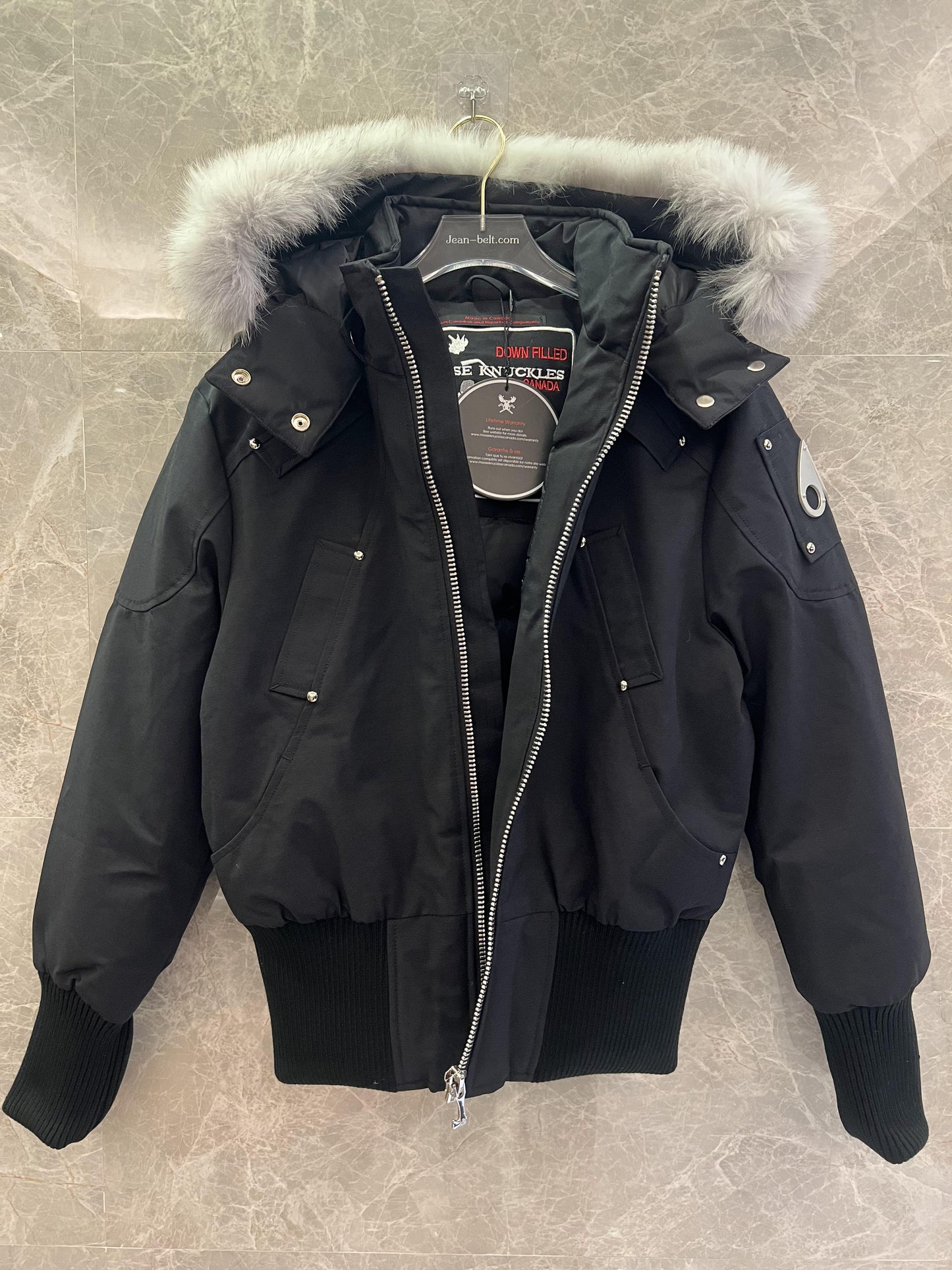 Blusão Bomber Canada Goose com Capuz Orlado a Pelo