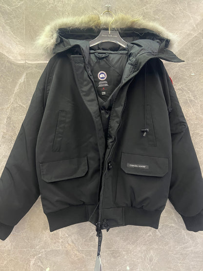 Chaqueta bomber de Canada Goose con ribete de piel