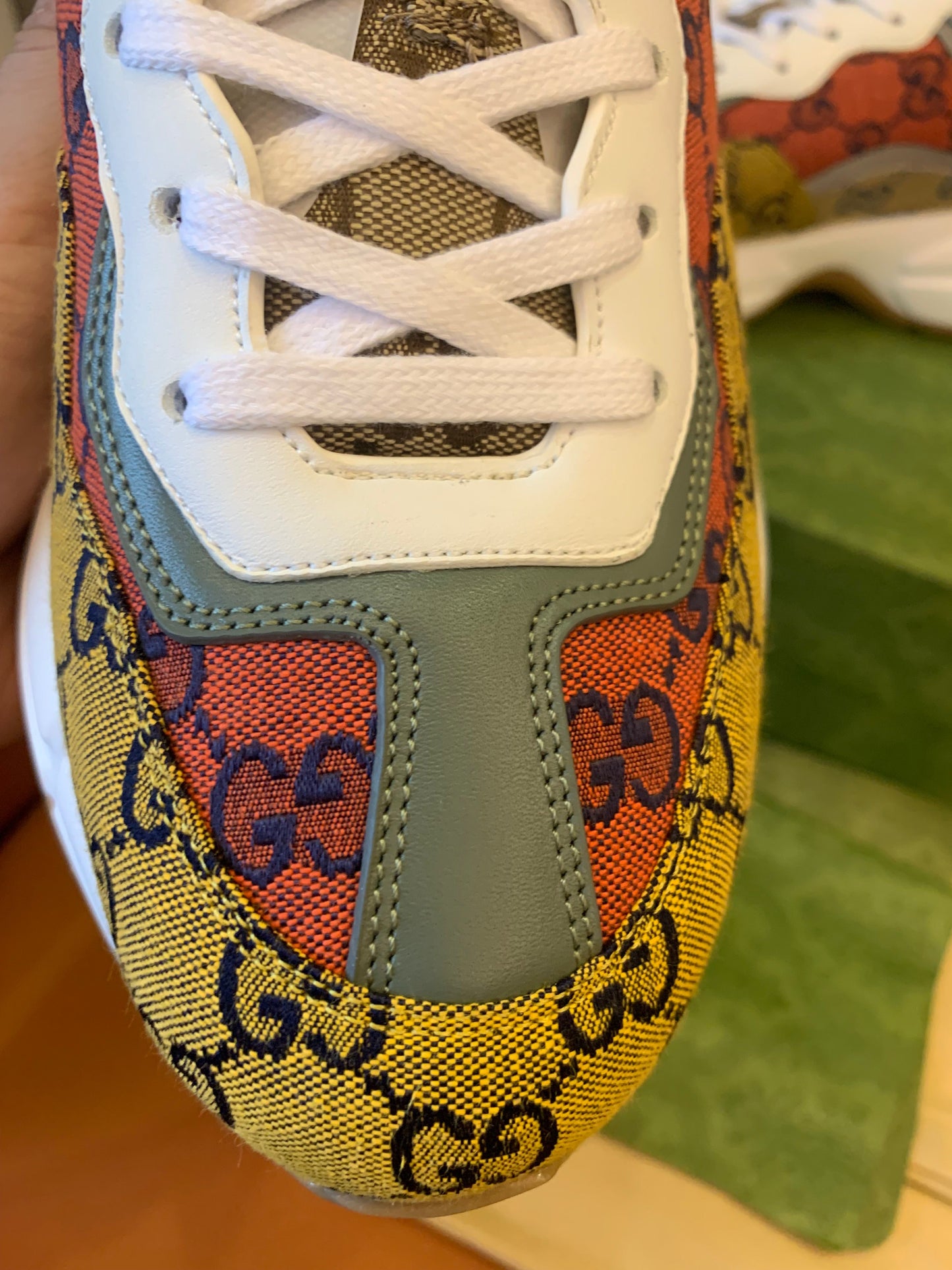 Gucci Rhyton GG multi laranja