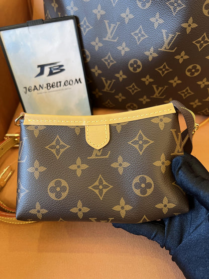 Bolsa hobo Louis Vuitton elegante PM com monograma