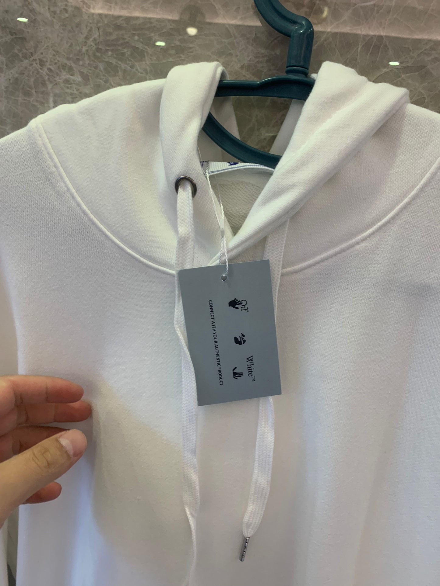 Off-White green arrow spray paint hoodie - white