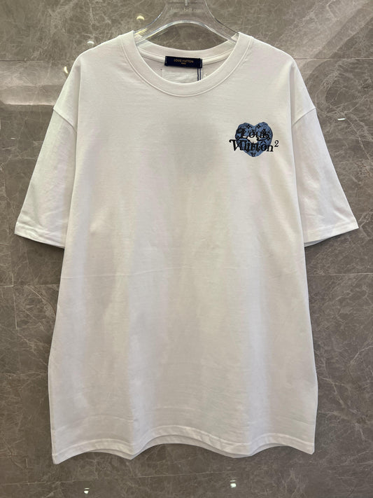 Camiseta blanca con gráfico de labios multicolor de Louis Vuitton