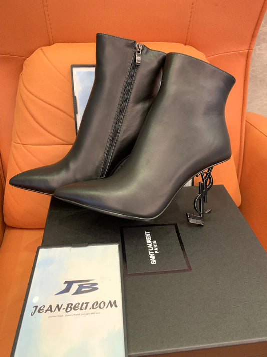 Saint Laurent Botins nappa vendome opyum preto