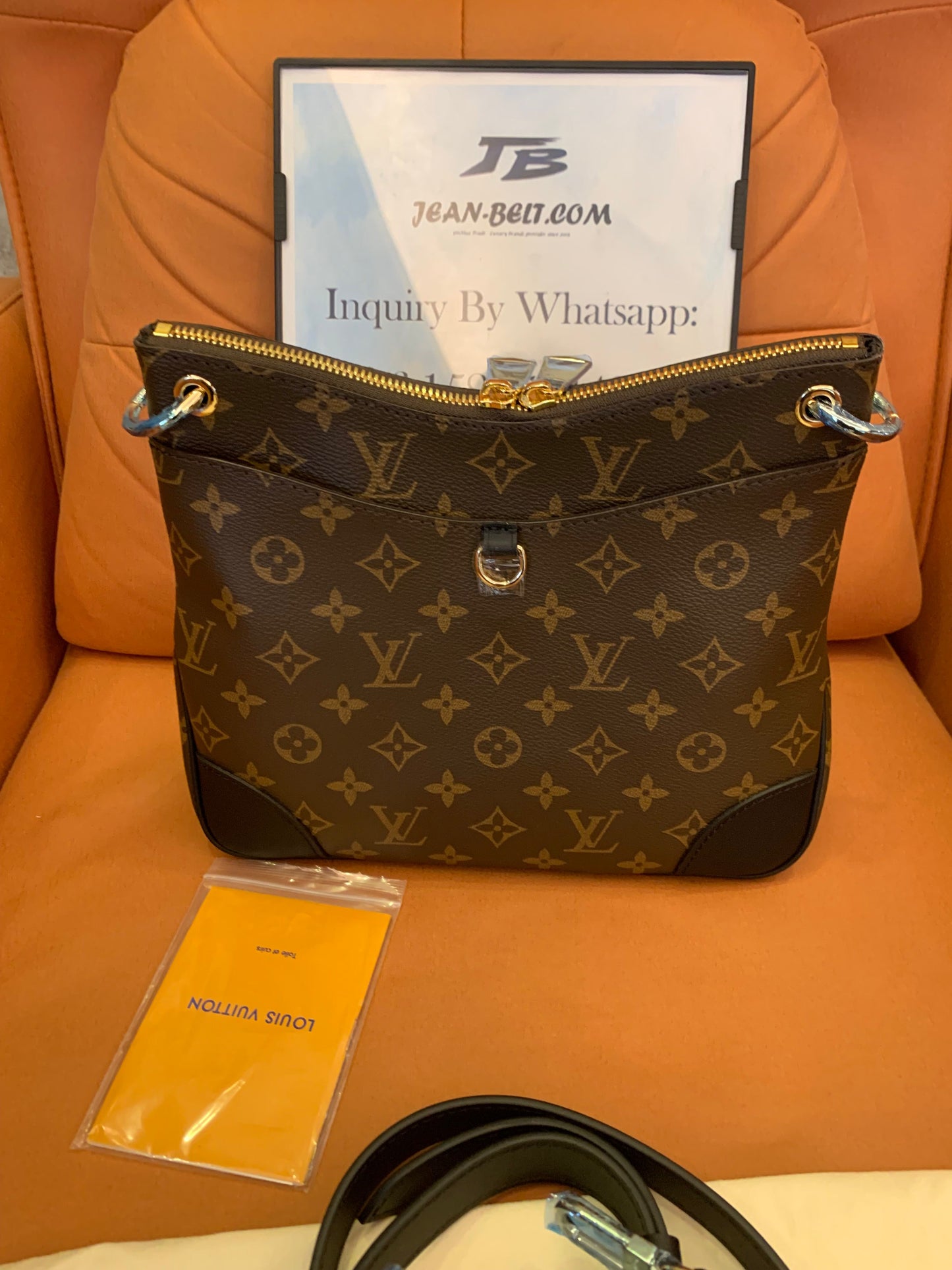 Bolso bandolera Louis Vuitton Odeon PM Monogram Noir