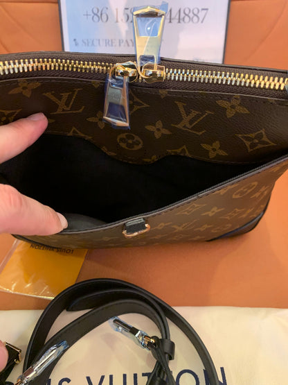 Bolso bandolera Louis Vuitton Odeon PM Monogram Noir