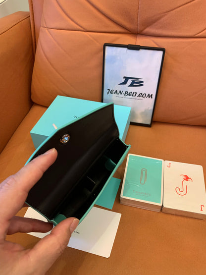 Juego de naipes de lujo y estuche de viaje de cuero de Tiffany &amp; Co.