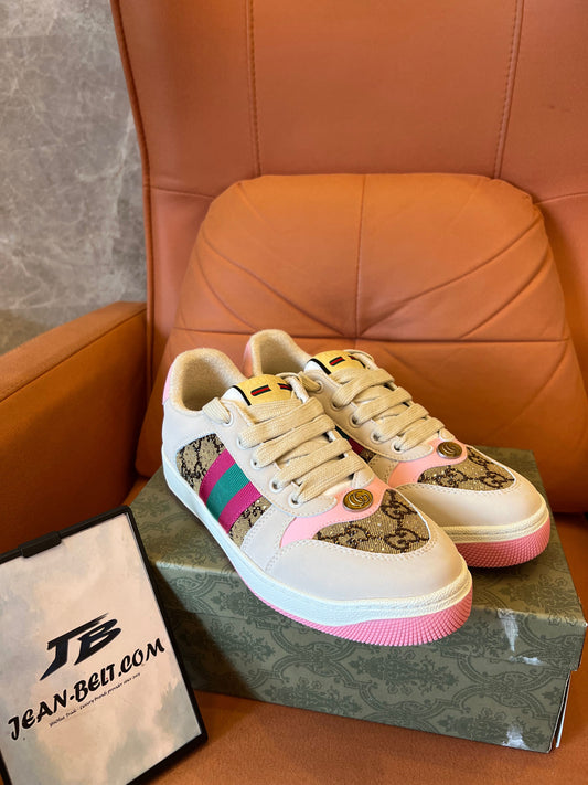 Tênis feminino Gucci Screener com cristais