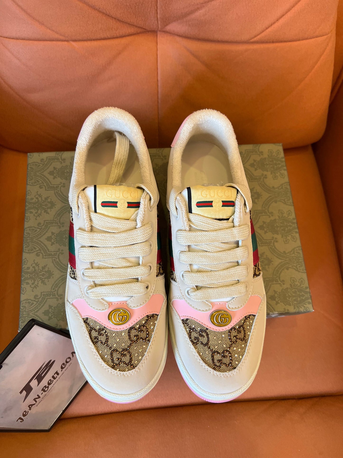 Tênis feminino Gucci Screener com cristais