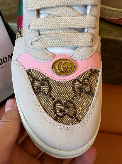 Tênis feminino Gucci Screener com cristais