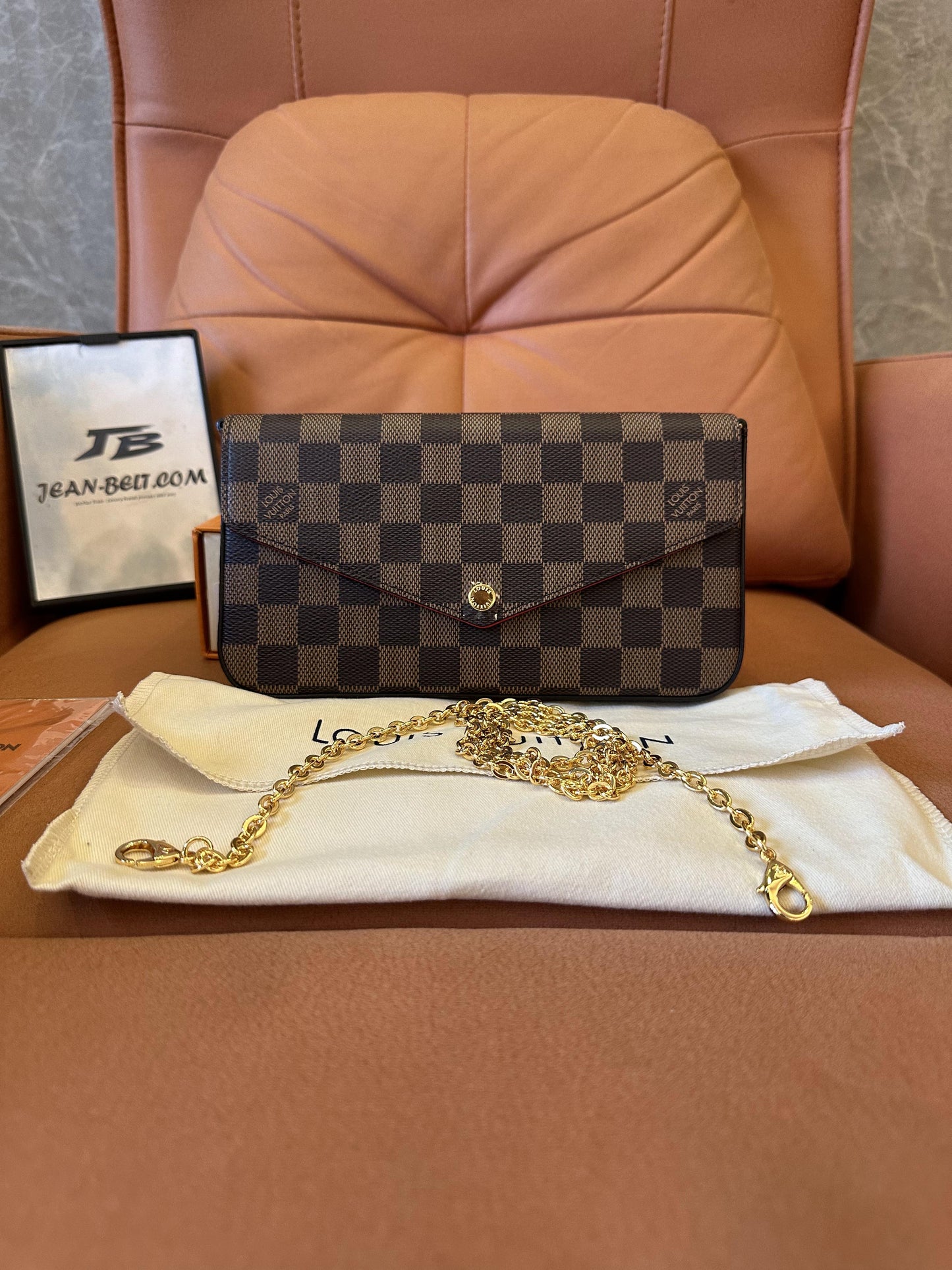 Louis Vuitton bolsa crossbody felicie damier ebene pochette Marrom