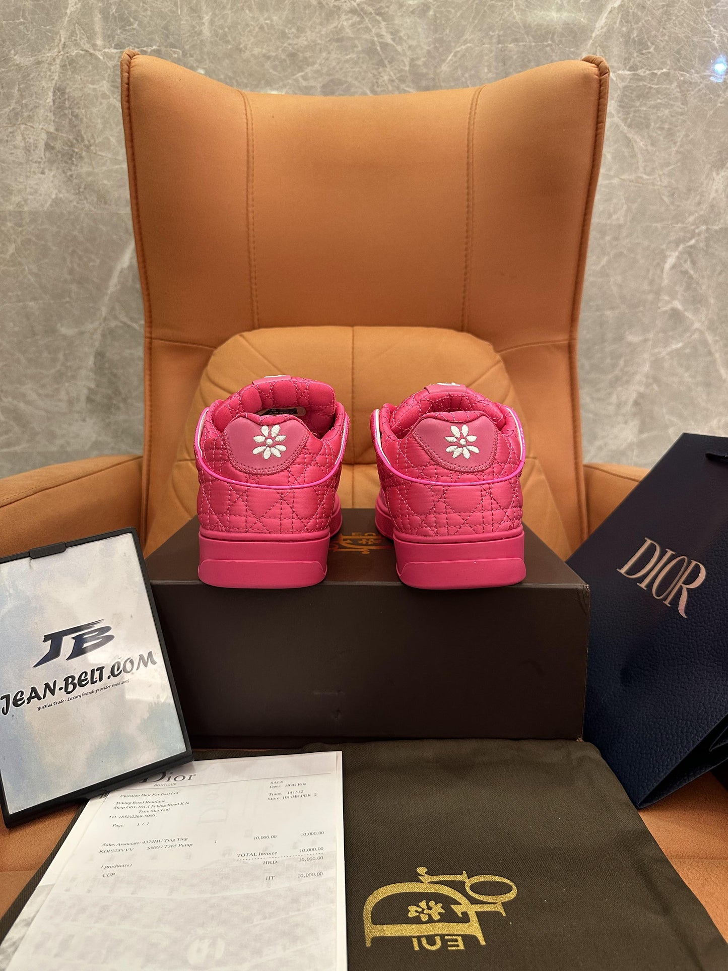 Zapatilla skater Dior BY ERL B9S, edición limitada, satén cannage kumo fucsia