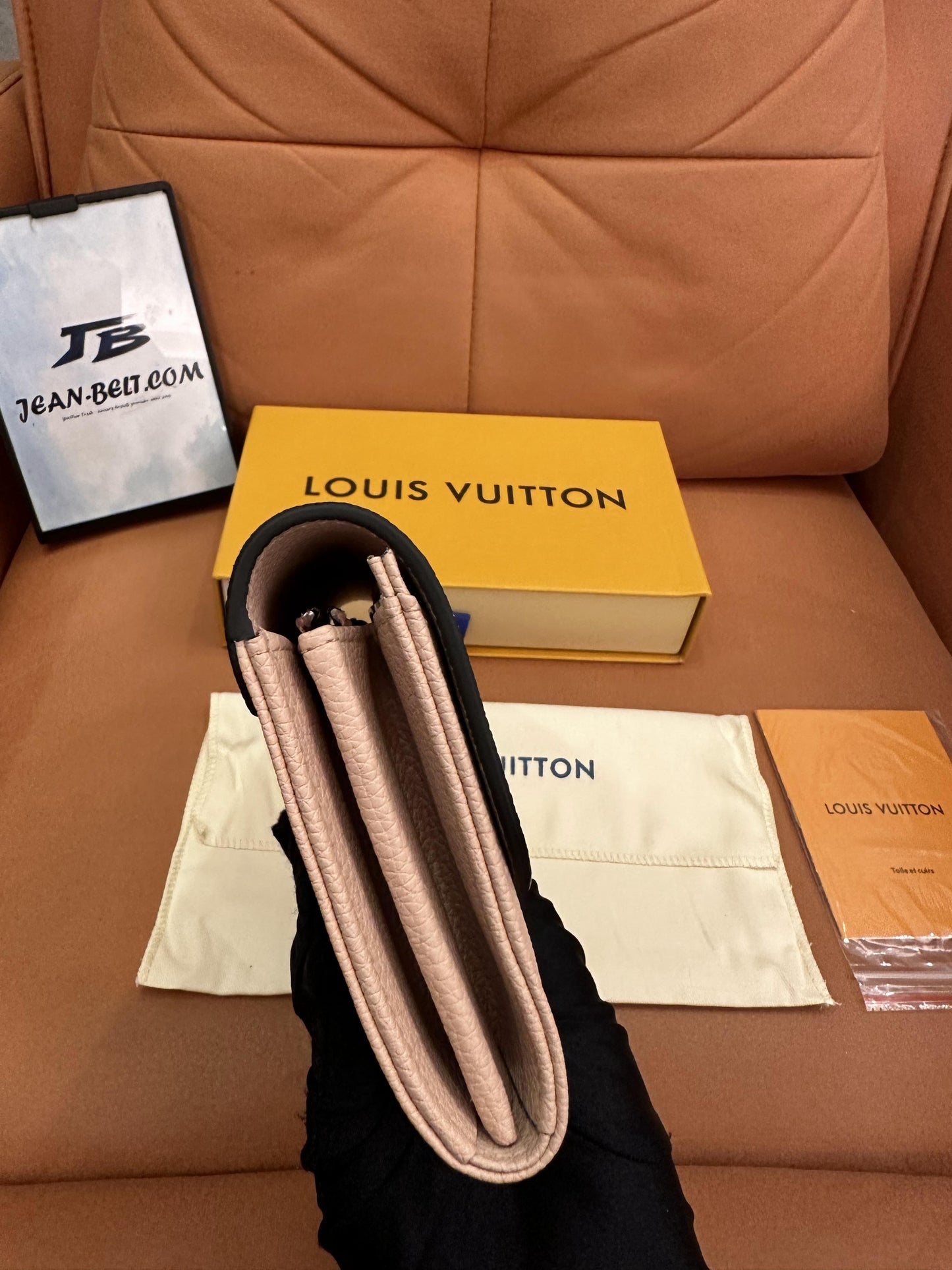 Carteira longa de couro Louis Vuitton Mahina