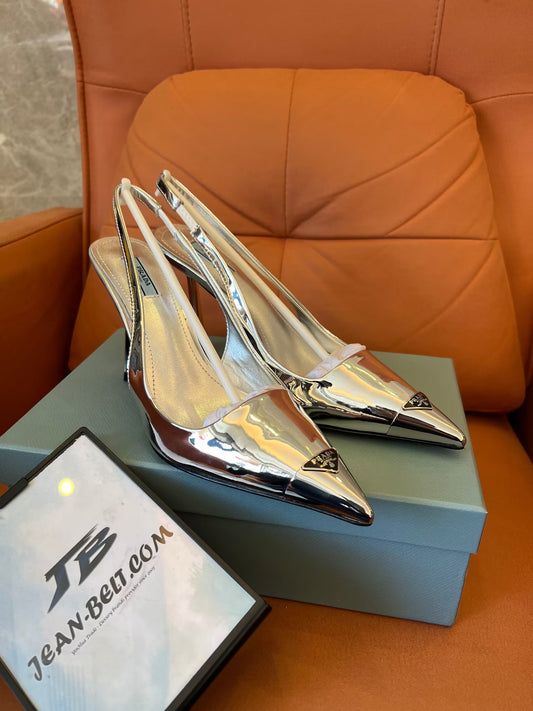 Sapatos slingback metálicos Prada