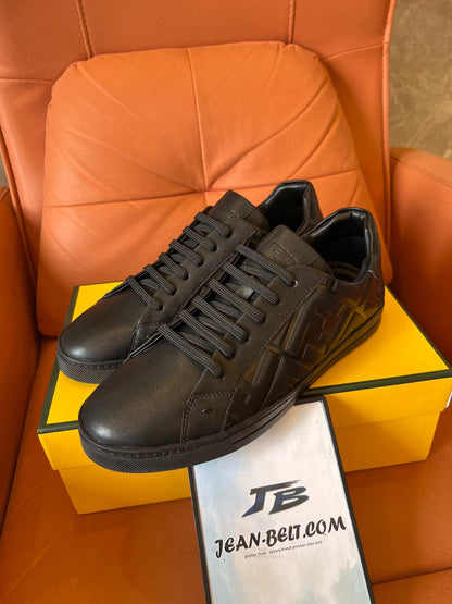 Zapatillas deportivas de piel con relieve de Fendi