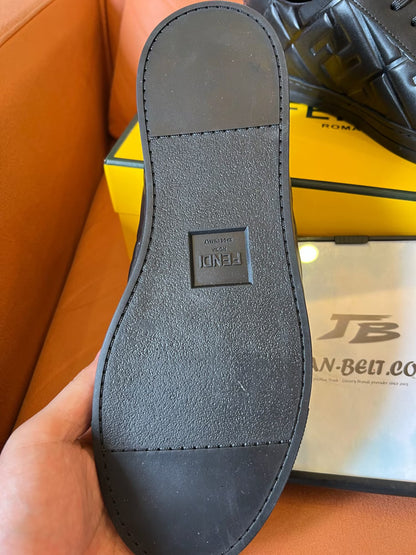 Zapatillas deportivas de piel con relieve de Fendi