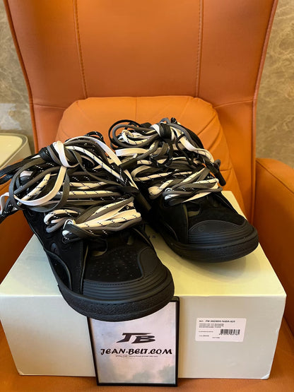 Zapatillas negras exclusivas SSENSE de Lanvin
