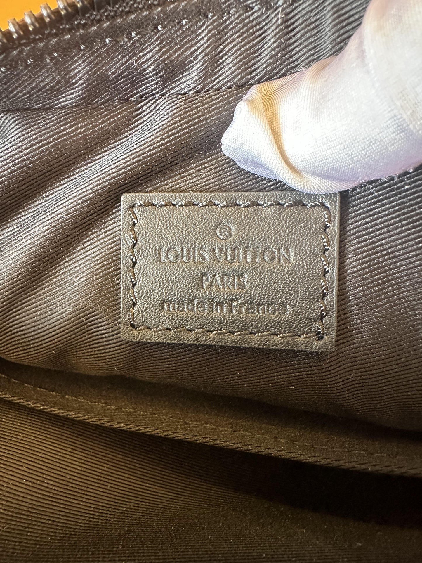 Bolsa carteiro Louis Vuitton DOU