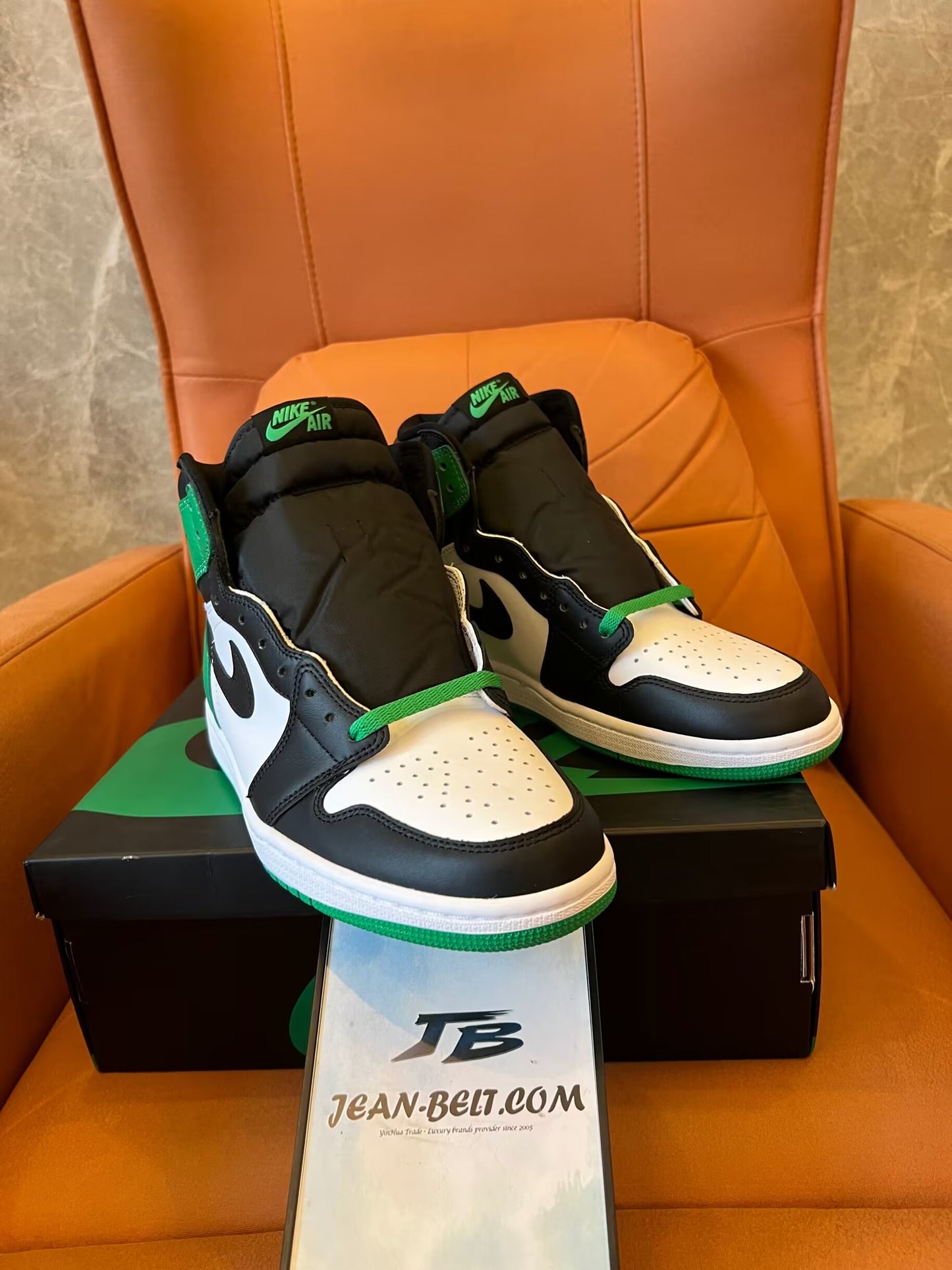 Air Jordan 1 Retro High OG GS «Lucky Green»