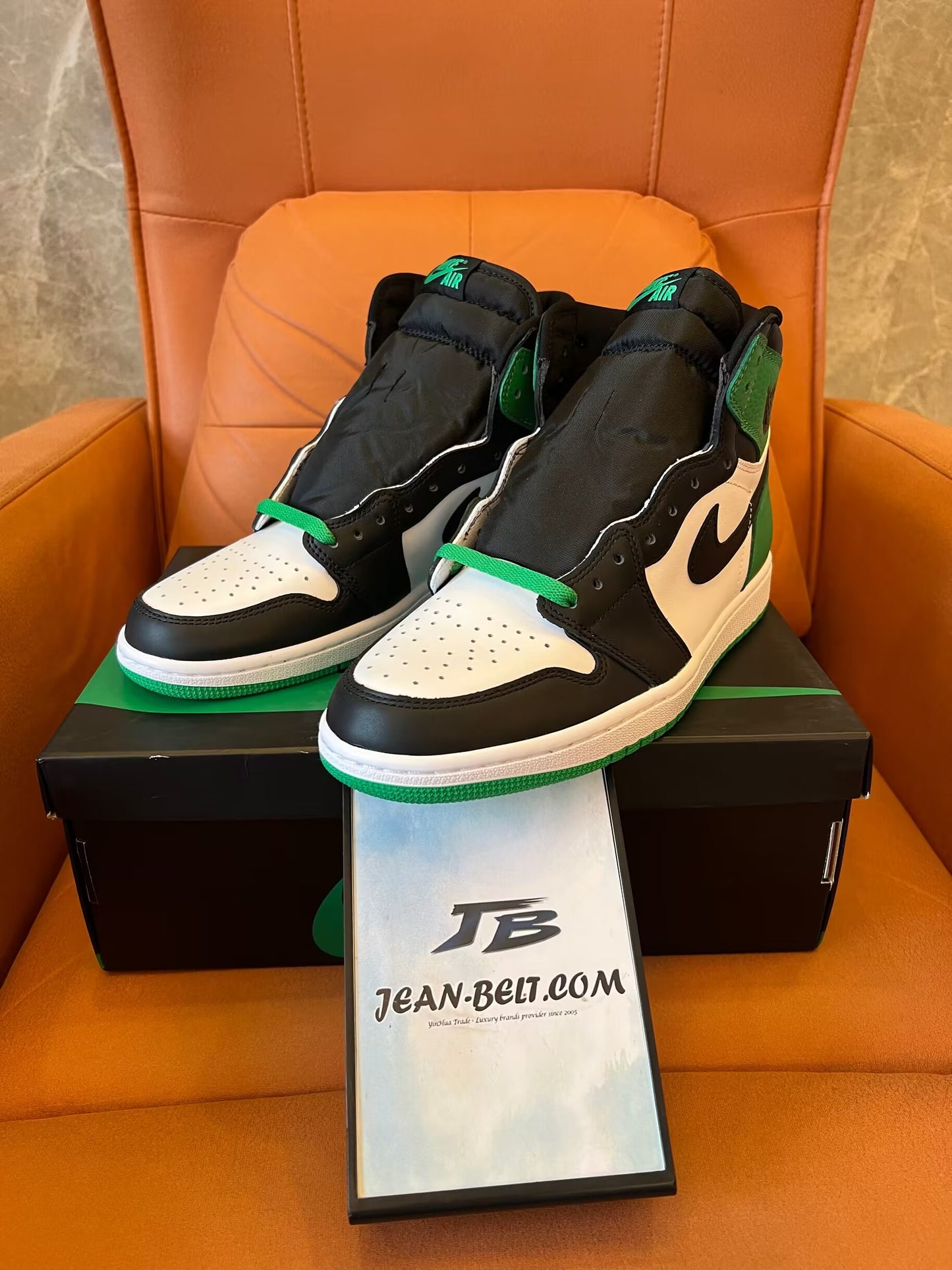 Air Jordan 1 Retro High OG GS «Lucky Green»