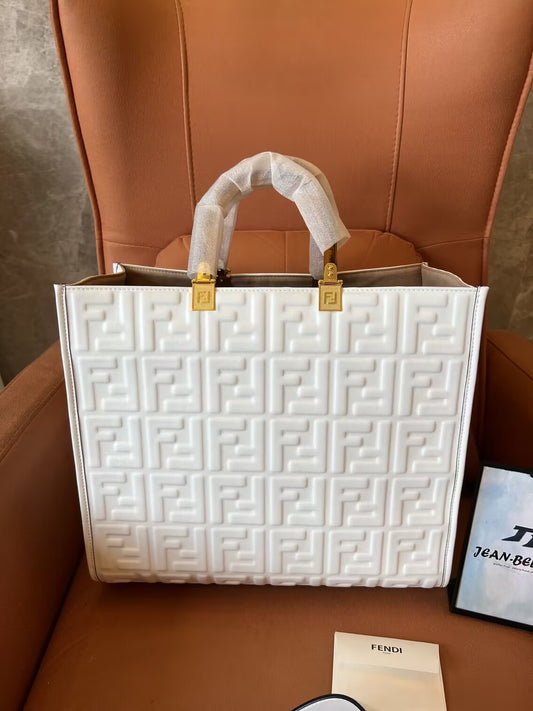 Bolso shopper Fendi Sunshine mediano de piel blanca