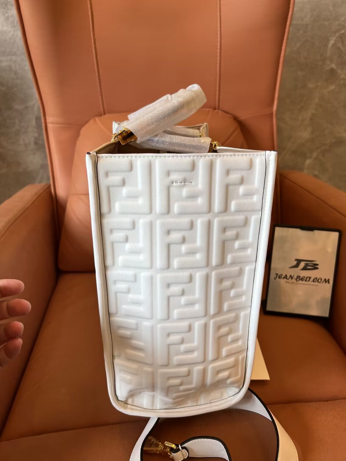 Bolso shopper Fendi Sunshine mediano de piel blanca
