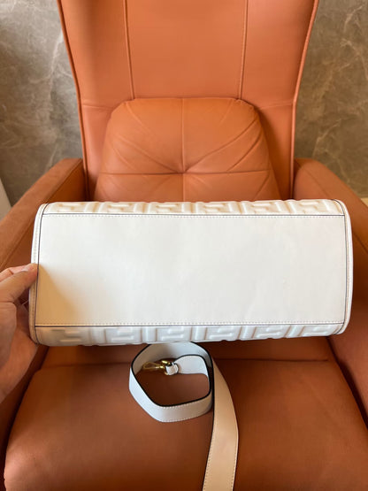 Bolso shopper Fendi Sunshine mediano de piel blanca