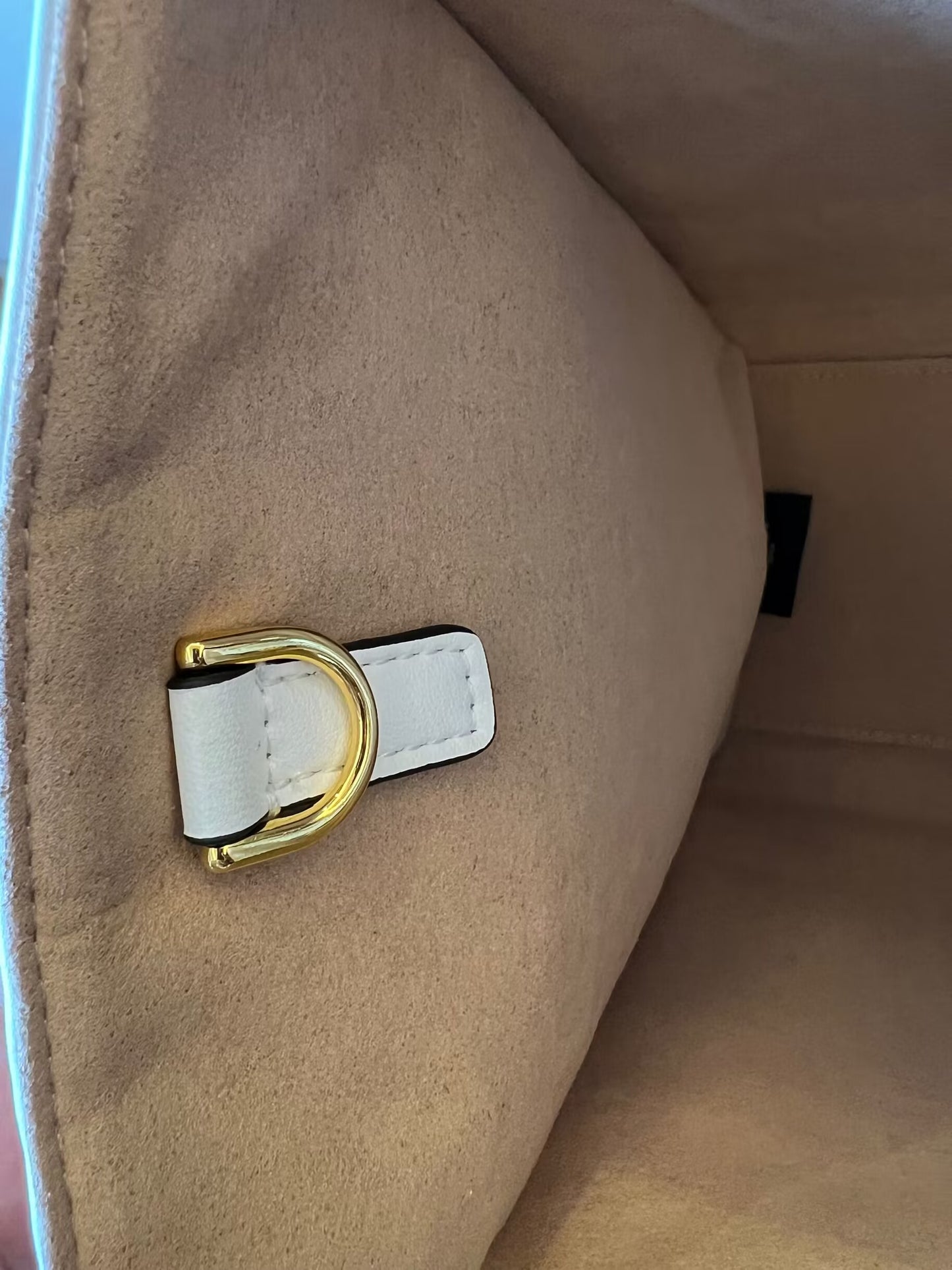Bolso shopper Fendi Sunshine mediano de piel blanca