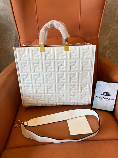 Bolso shopper Fendi Sunshine mediano de piel blanca