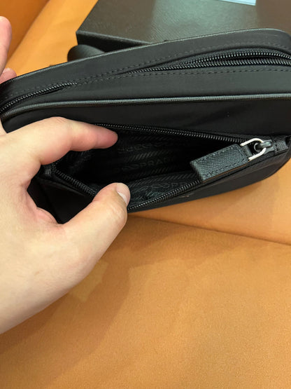 Bolsa de cinto Prada nylon tessuto preta