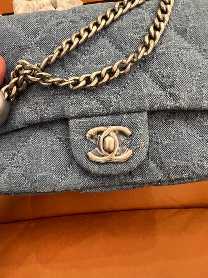 Sac mini en denim vintage Chanel