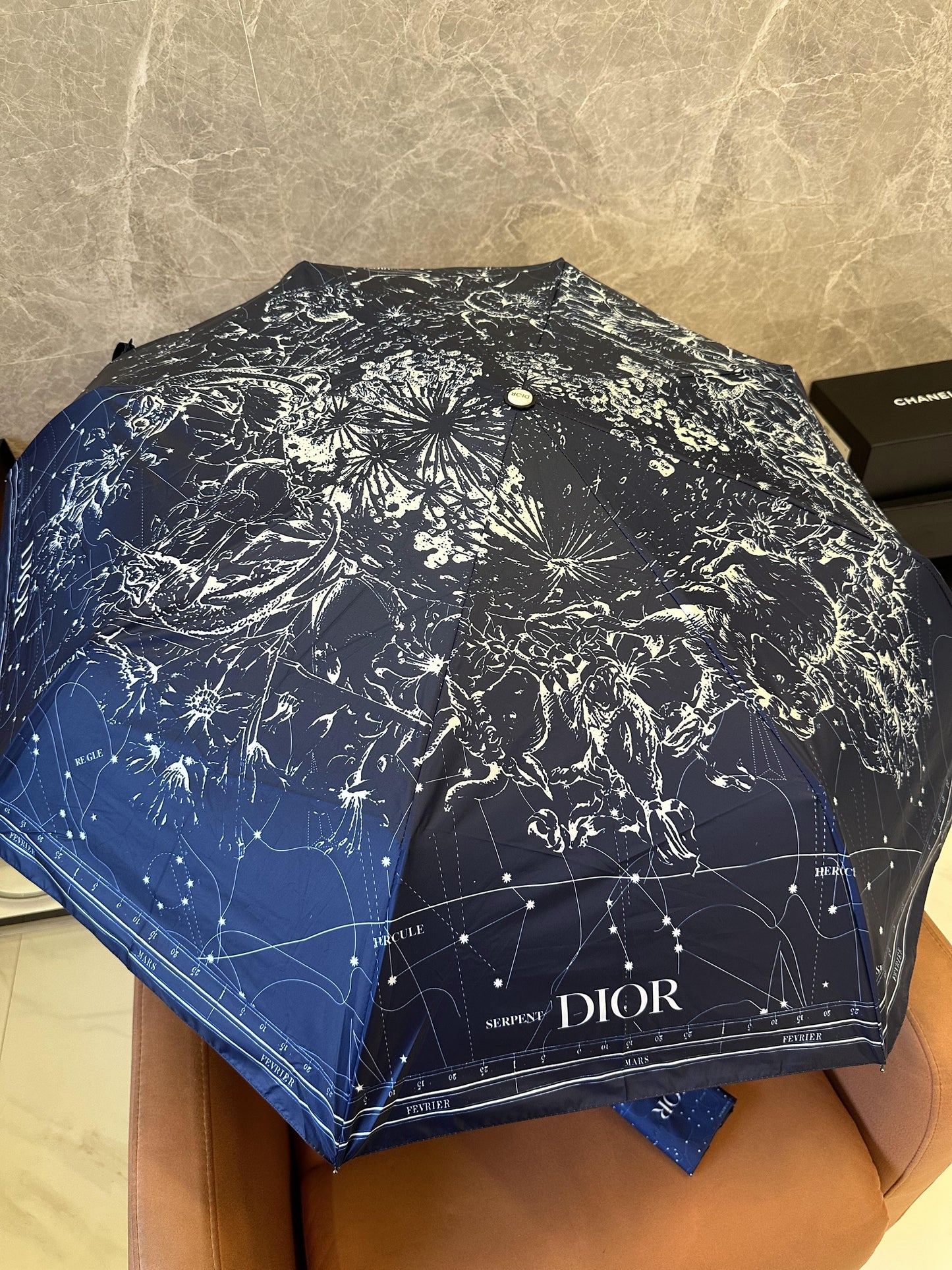 Luxury designer folding umbrella set