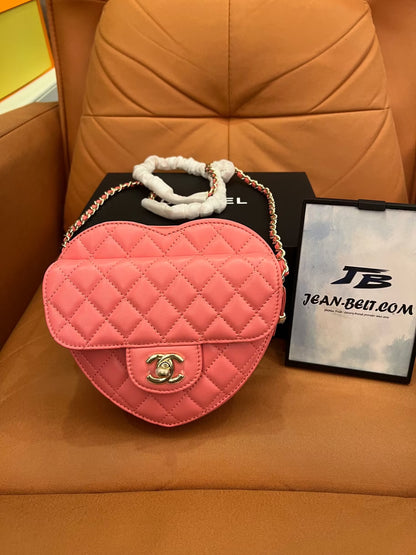 Chanel CC in Love Large Heart Bag Pink