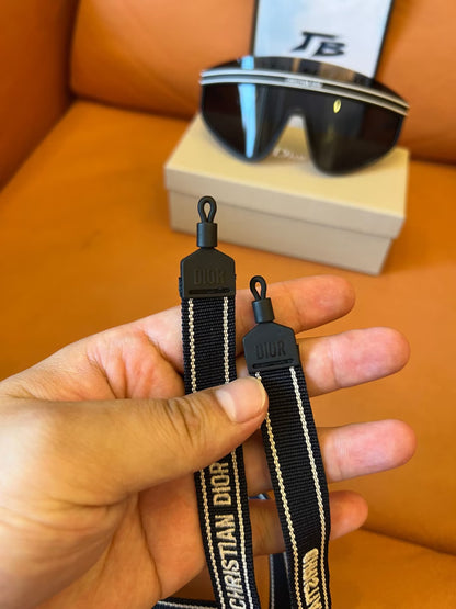 Óculos de Sol Christian Dior DIOCLUB M2U com Viseira - Edição Sport Luxe
