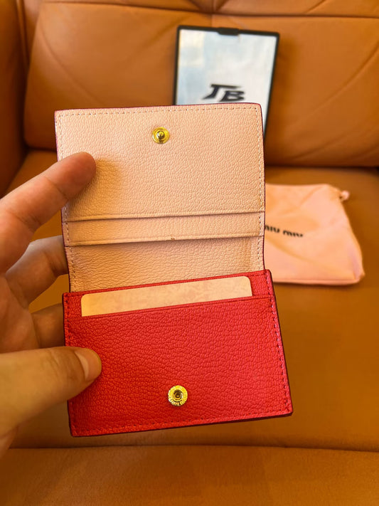 Porta-cartões de couro Matelassé Miu Miu SMC945