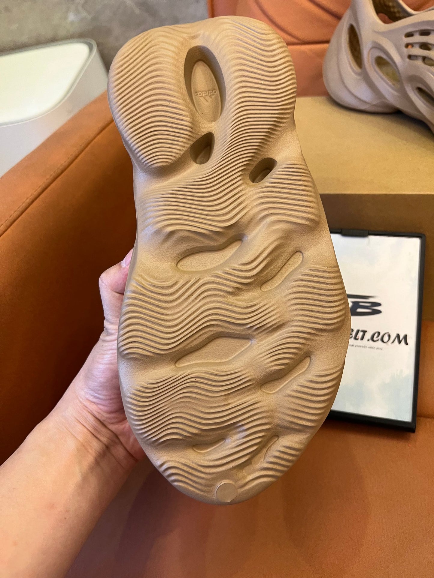 Adidas Yeezy Foam Runner - Classic Sand and White