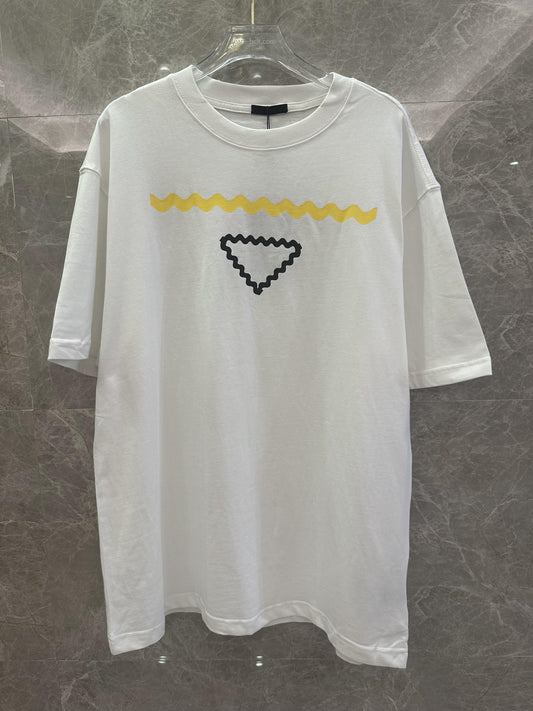 Camiseta Prada com estampa abstrata de ondas - preto e branco