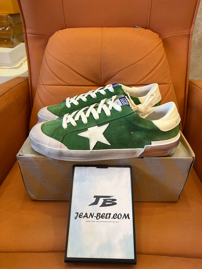 Zapatillas Golden Goose Superstar de piel verde