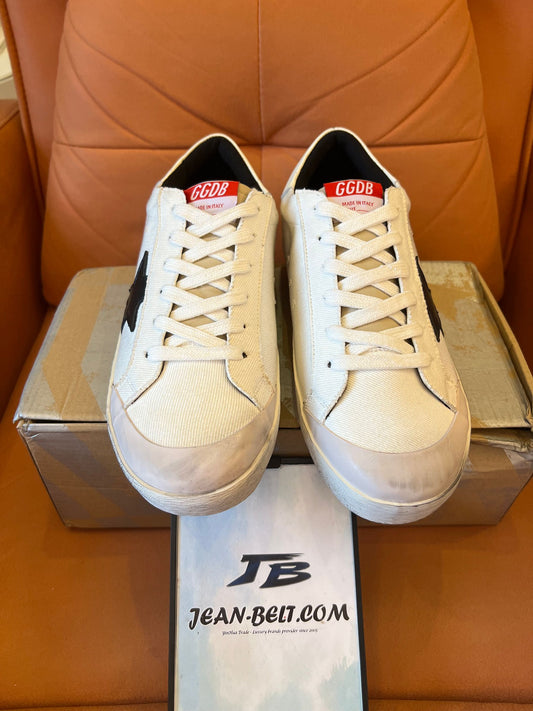 Zapatillas Golden Goose Superstar de piel blanca